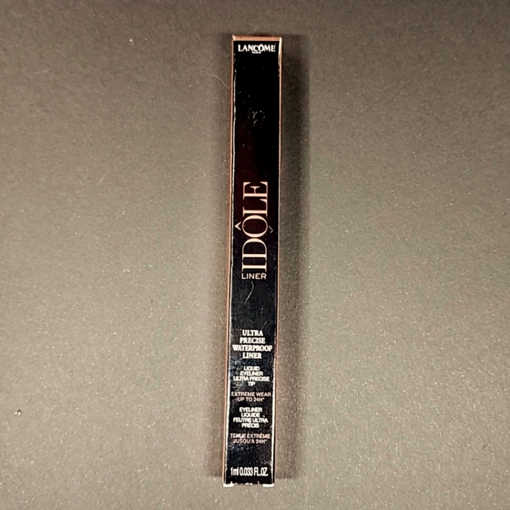 NEW Lancôme Idôle Ultra-Precise Waterproof Liquid Eyeliner in '01 Glossy Black'